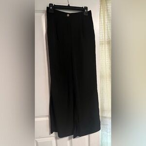 NWOT Michael Kors Wide Leg Plead Black Crepe Split bottom Elastic Waistband - S